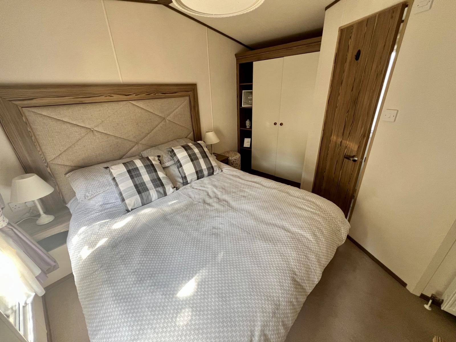ABI Elan master bedroom bed